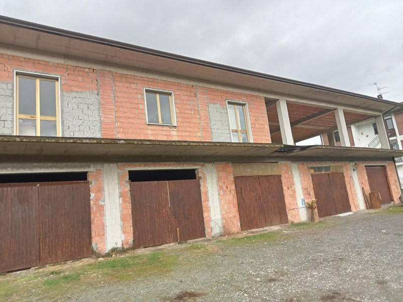 Casa Indipendente in Vendita a Fivizzano, 270'000€, 550 m², arredato