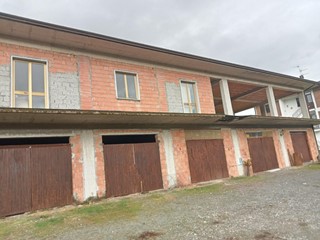 Casa Indipendente in Vendita a Fivizzano, 270'000€, 550 m², arredato