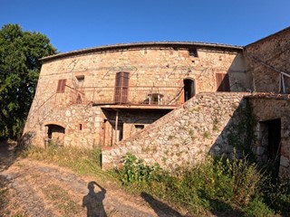 Casa Indipendente in Vendita a Casole d'Elsa, 80'000€, 170 m²