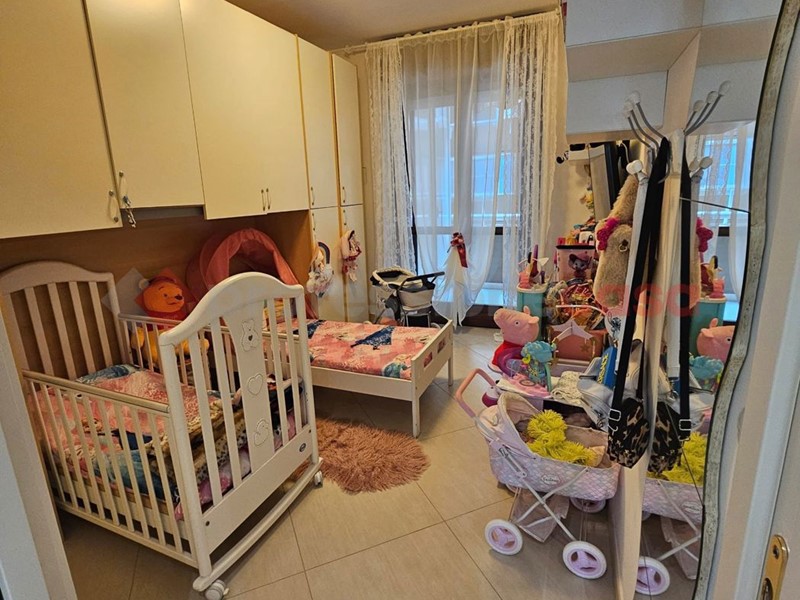 Trilocale in Vendita a Bari, 160'000€, 78 m²