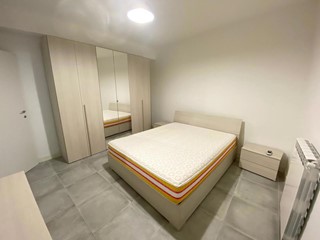 Trilocale in Vendita a Roma, 220'000€, 61 m²