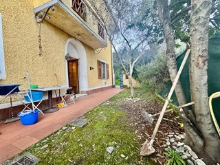 Bilocale in Vendita a Massa, 160'000€, 70 m²