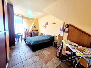 Appartamento in Vendita a Caivano, 185'000€, 167 m²