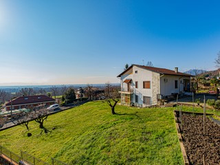 Villa in Vendita a Givoletto, 329'000€, 330 m²