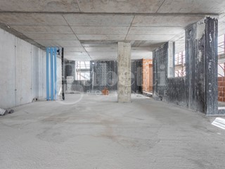 Quadrilocale in Vendita a Pordenone, 445'000€, 144 m²