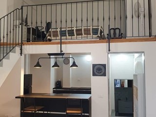 Loft in Vendita a Carrara, zona Marina di Carrara, 95'000€, 60 m², arredato