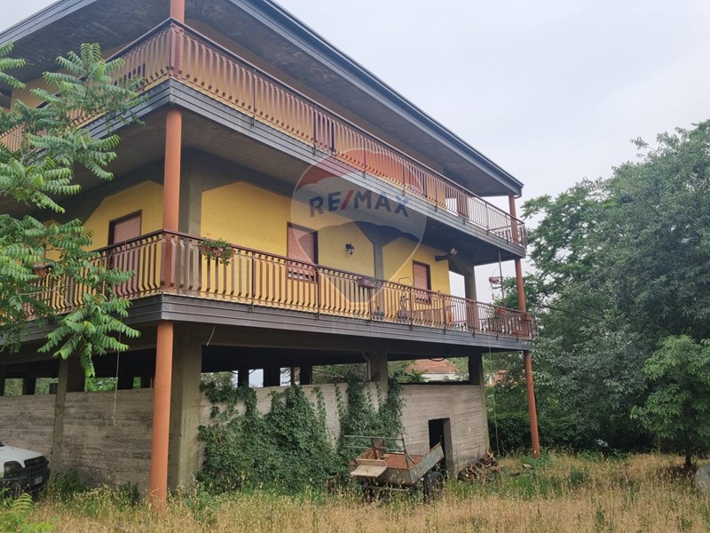 Casa Semi Indipendente in Vendita a Ragalna, 110'000€, 110 m²