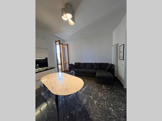 Trilocale in Affitto a Empoli, 1'100&euro;, 80 m², arredato