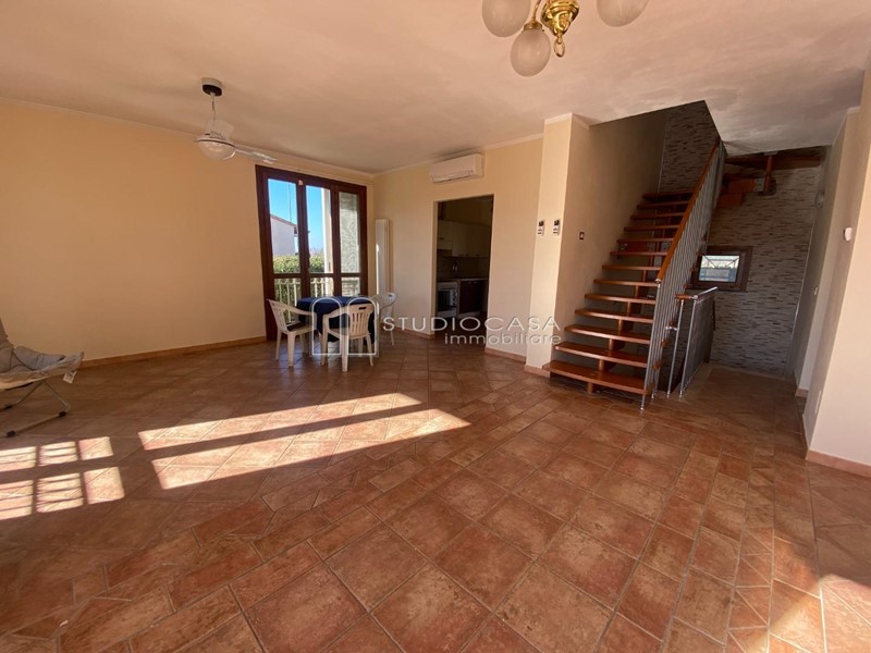 Villa in Vendita a San Giuliano Terme, zona Campo, 575'000€, 240 m²