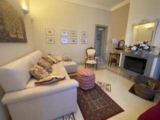 Casa Indipendente in Vendita a Pisa, zona La Vettola, 400'000€, 162 m²