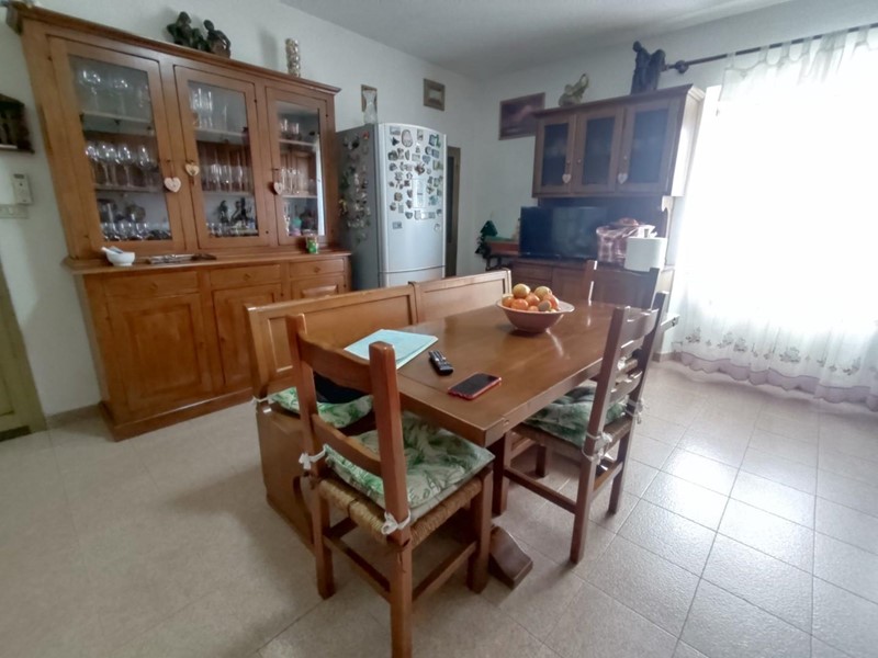 Quadrilocale in Vendita a Pietrasanta, 330'000€, 95 m², arredato