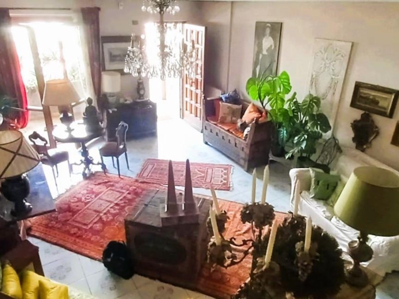 Villetta a schiera in Vendita a Carrara, zona Avenza, 350'000€, 180 m², arredato