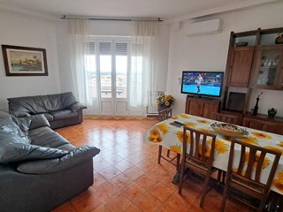 Quadrilocale in Affitto a Rosignano Marittimo, zona Rosignano Solvay, 1'100€, 80 m², arredato