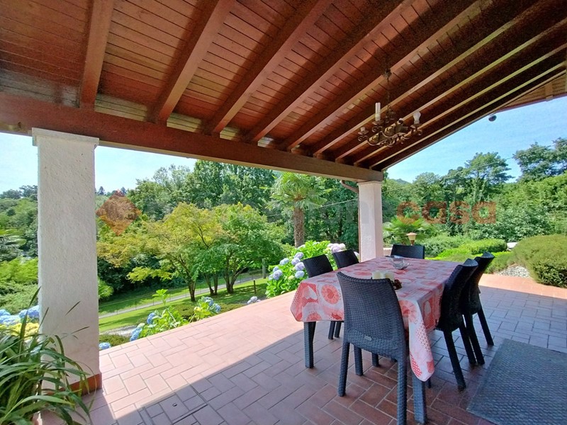 Villa in Vendita a Arona, 598'000€, 140 m²