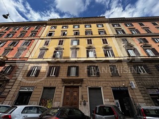Negozio in Vendita a Roma, 220'000€, 80 m²