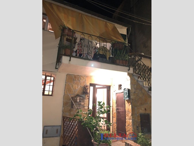 Casa Semi Indipendente in Vendita a Rosignano Marittimo, 125'000€, 80 m²