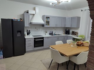 Quadrilocale in Vendita a Castelfranco di Sotto, 85'000€, 90 m², con Box