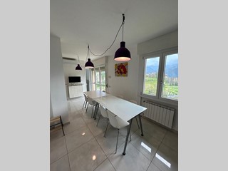 Appartamento in Affitto a Massa, zona Poveromo, 2'050€, 180 m², arredato