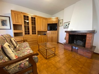 Appartamento in Vendita a Certaldo, 180'000€, 100 m², con Box