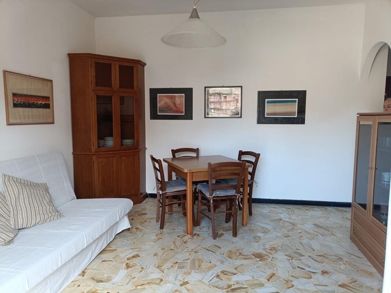 Quadrilocale in Affitto a Lavagna, zona Cavi, 2'000€, 80 m², arredato