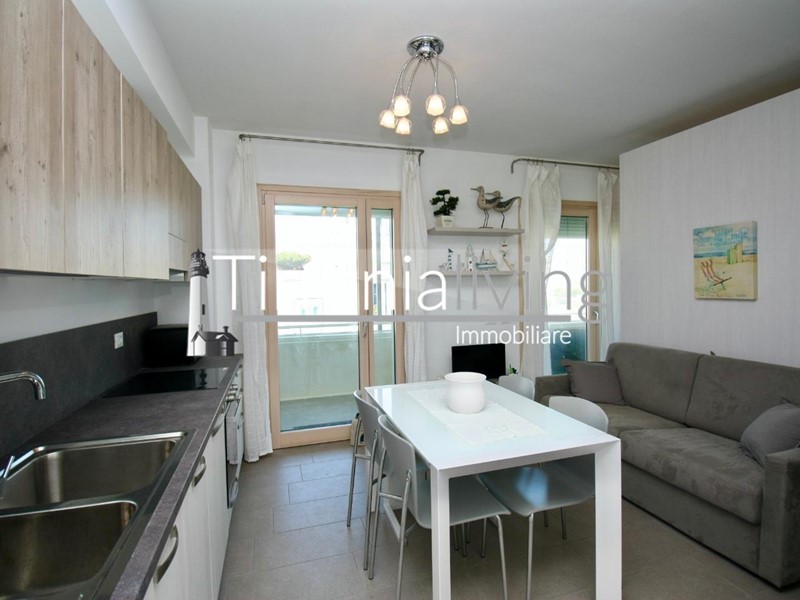 Monolocale in Affitto a Pisa, zona Calambrone, 600€, 40 m², arredato, con Box