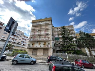 Appartamento in Vendita a Canosa di Puglia, 149'000€, 150 m²