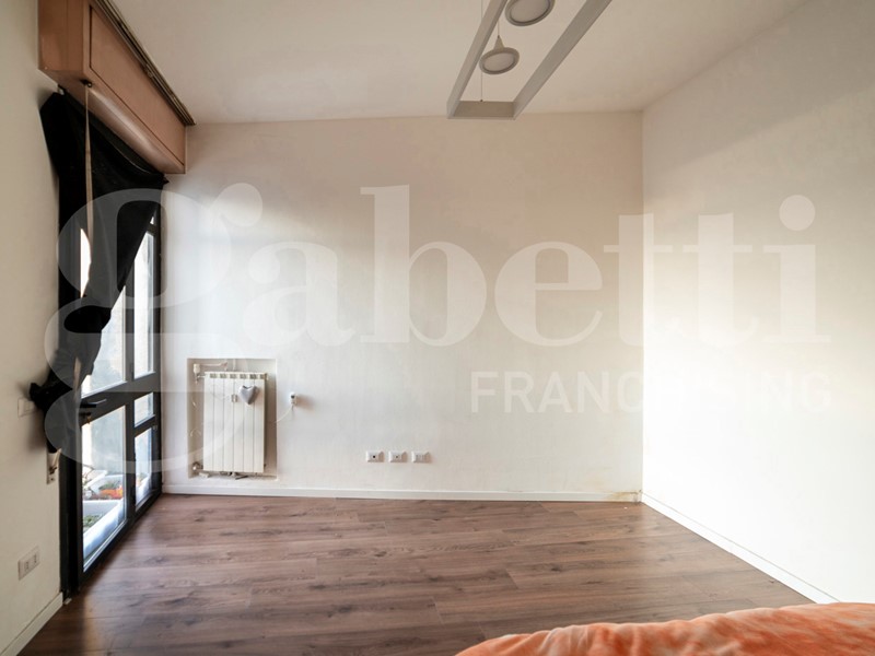 Trilocale in Vendita a Trezzano sul Naviglio, 220'000€, 100 m²