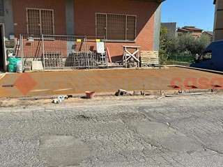 Box in Vendita a Guidonia Montecelio, 10'000€, 15 m²