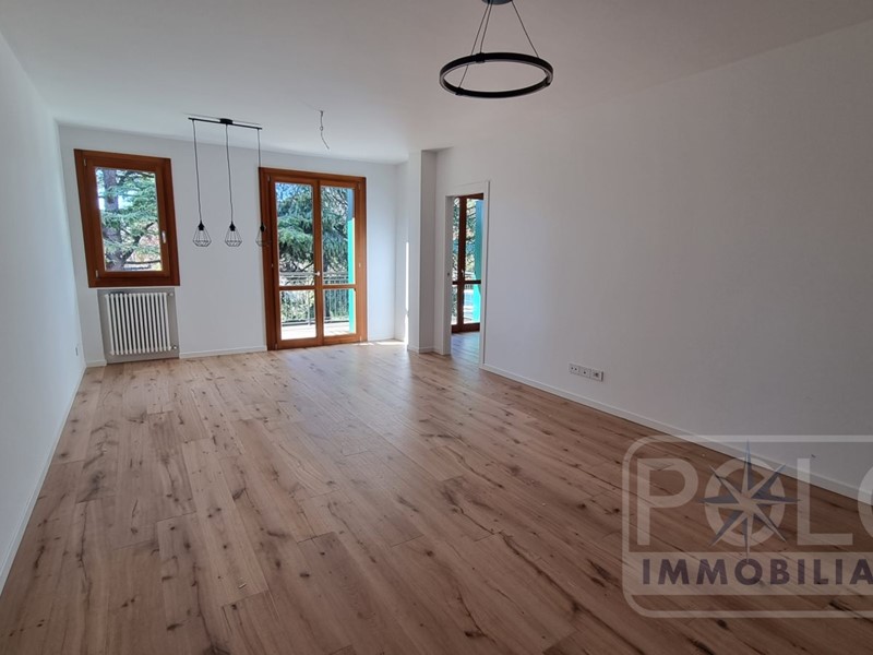 Appartamento in Vendita a Verona, 362'500€, 145 m²