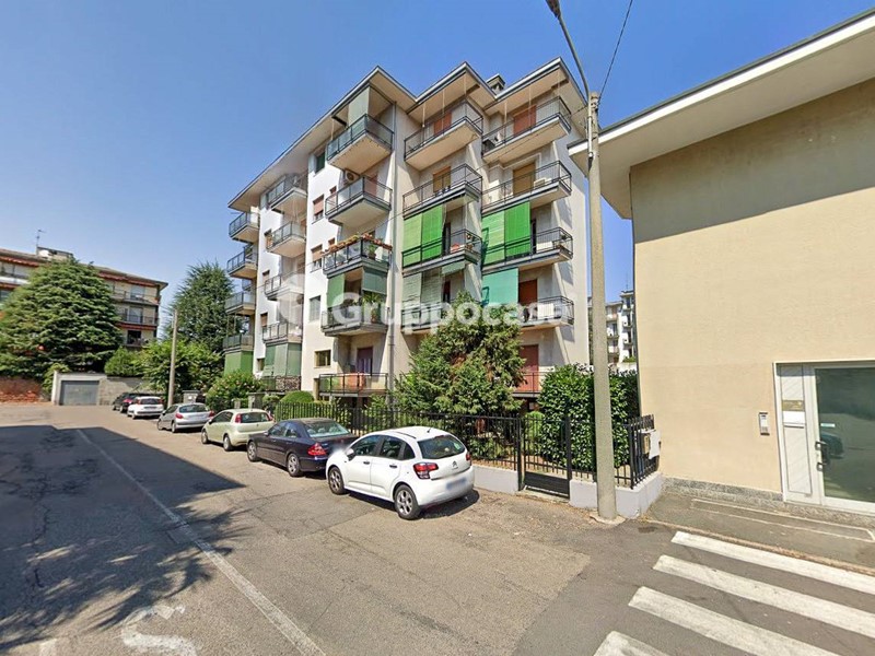 Trilocale in Vendita a Magenta, 155'000€, 100 m²