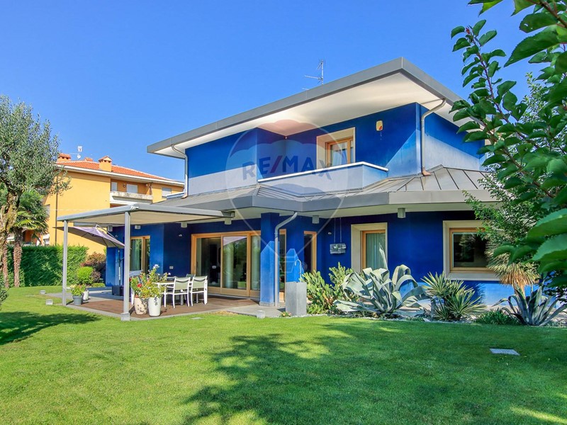 Villa in Vendita a Trescore Balneario, 890'000€, 466 m²
