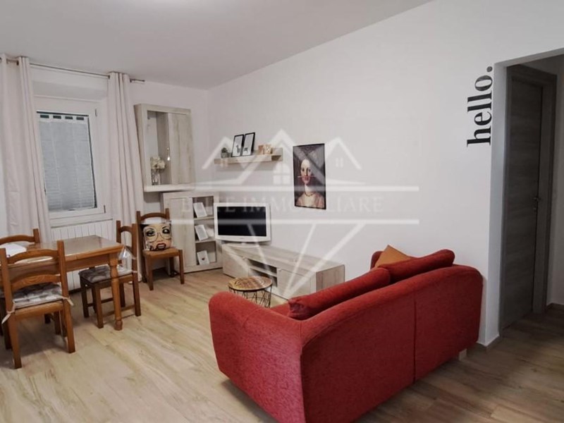 Appartamento in Affitto a Carrara, 1'200€, 95 m², arredato
