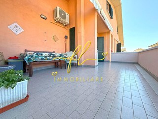 Appartamento in Vendita a Cecina, 310'000€, 86 m²