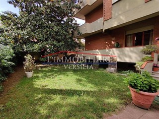 Appartamento in Vendita a Massa, 380'000&euro;, 160 m²