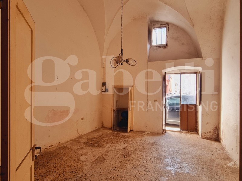Casa Indipendente in Vendita a Taurisano, 21'000€, 70 m²