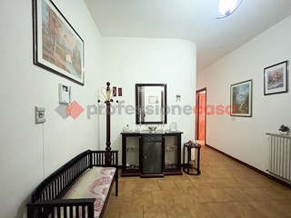 Quadrilocale in Vendita a San Filippo del Mela, 99'000&euro;, 141 m²