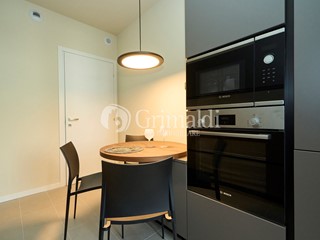 Bilocale in Vendita a Monza, 330'000€, 74 m²