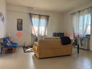 Villa in Vendita a San Secondo di Pinerolo, 279'000€, 200 m²