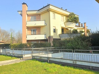 Bilocale in Vendita a Inveruno, 138'000€, 55 m²