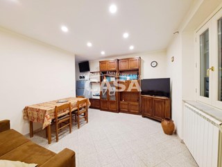 Casa Indipendente in Vendita a Buti, zona Cascine, 80'000€, 72 m², con Box