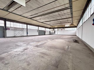 Capannone in Vendita a San Miniato, zona San Donato, 850'000€, 830 m²