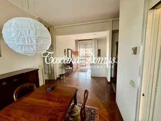 Appartamento in Vendita a Siena, 285'000&euro;, 110 m², arredato