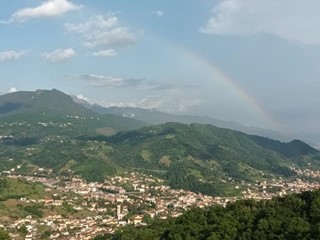 Trilocale in Vendita a Carrara, zona Fontia, 80'000€, 60 m², arredato