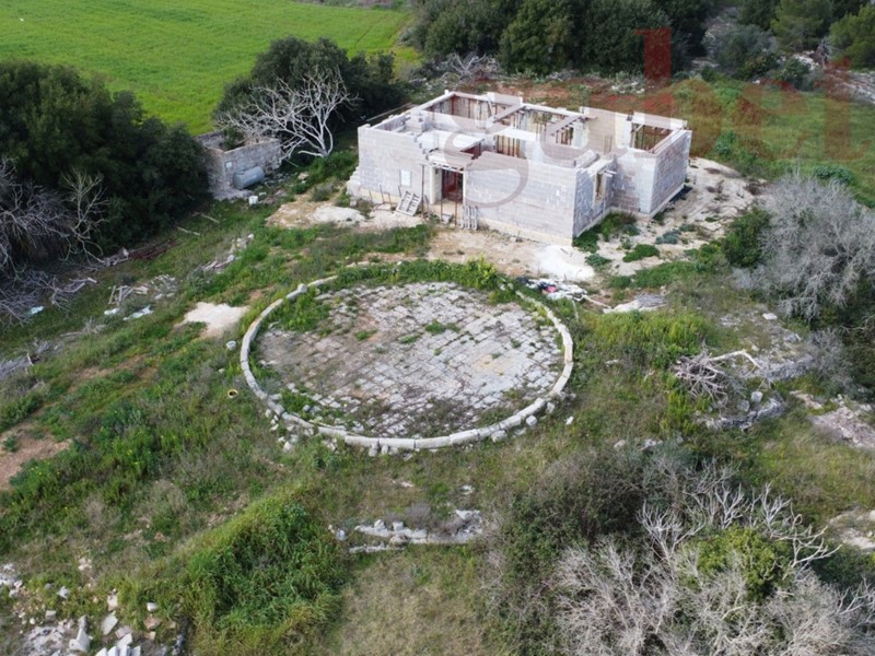 Casa Indipendente in Vendita a Spongano, 120'000€, 120 m²