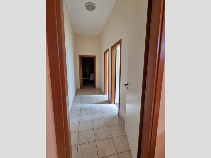 Ufficio in Affitto a Milazzo, 2'500€, 450 m²