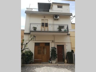 Casa Indipendente in Vendita a Toritto, 160'000€, 135 m²