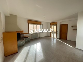 Appartamento in Vendita a Galatone, 140'000&euro;, 160 m²
