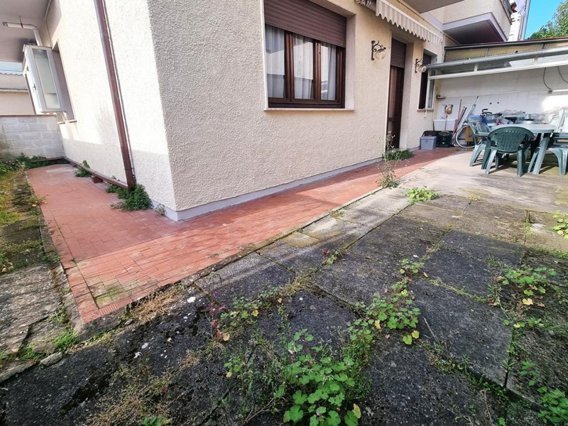 Trilocale in Vendita a Viareggio, 249'000€, 65 m², arredato