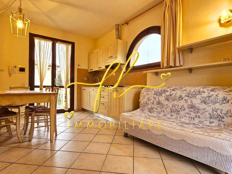 Trilocale in Vendita a Rosignano Marittimo, 209'000€, 48 m², arredato