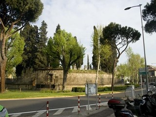 Attico in Vendita a Firenze, 2'300'000€, 190 m², arredato, con Box